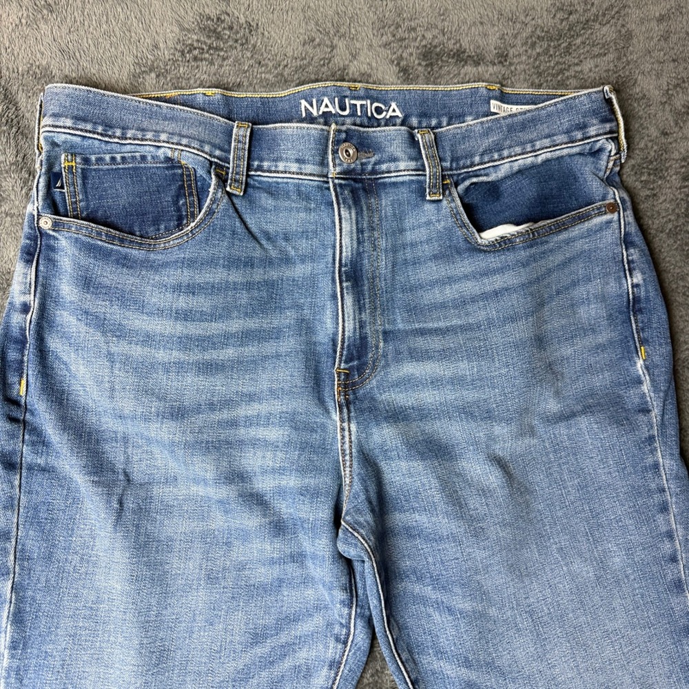 Nautica Men's Blue Denim‎ Jeans Classic Fit Casual Everyday Pants - Picture 14 of 14